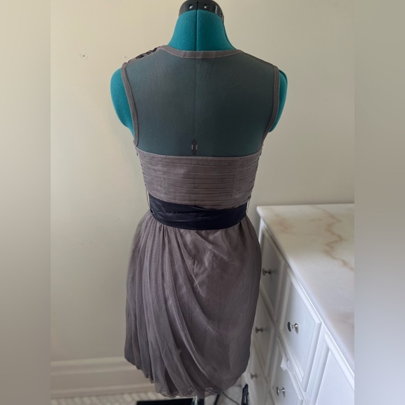 Vera Wang White Dress (Grey, Mesh, US 6) - Picture 3 of 3